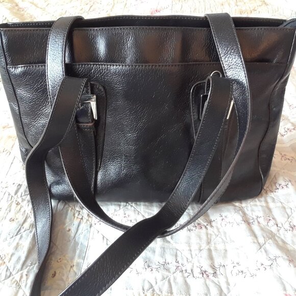 Vintage Etienne Aigner Leather Shoulder Bag - Picture 4 of 16